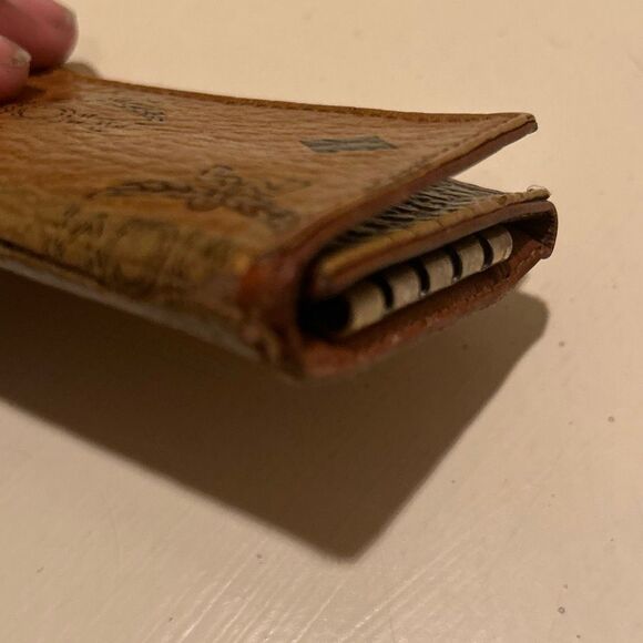 MCM Key Holder All Over Logo Print Golden Brown Leather 4 Ring Key Case - Picture 3 of 12